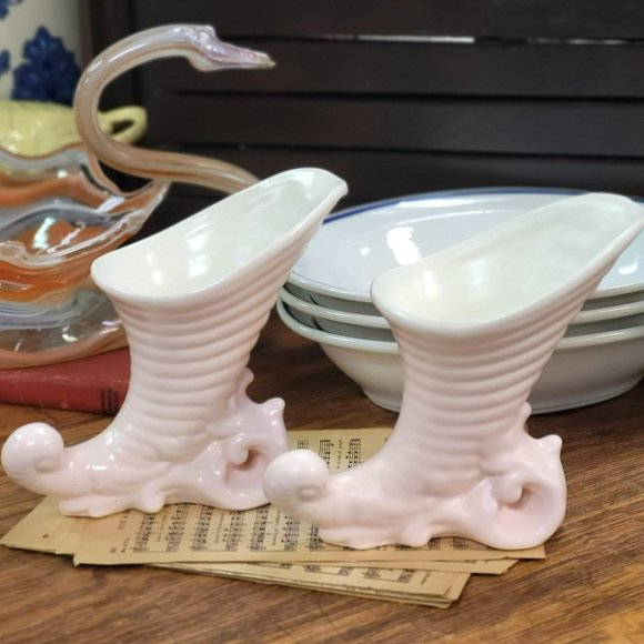 Cornucopia Ceramic Vase/Planter Pink and White set of 2 - Picture 3 of 12